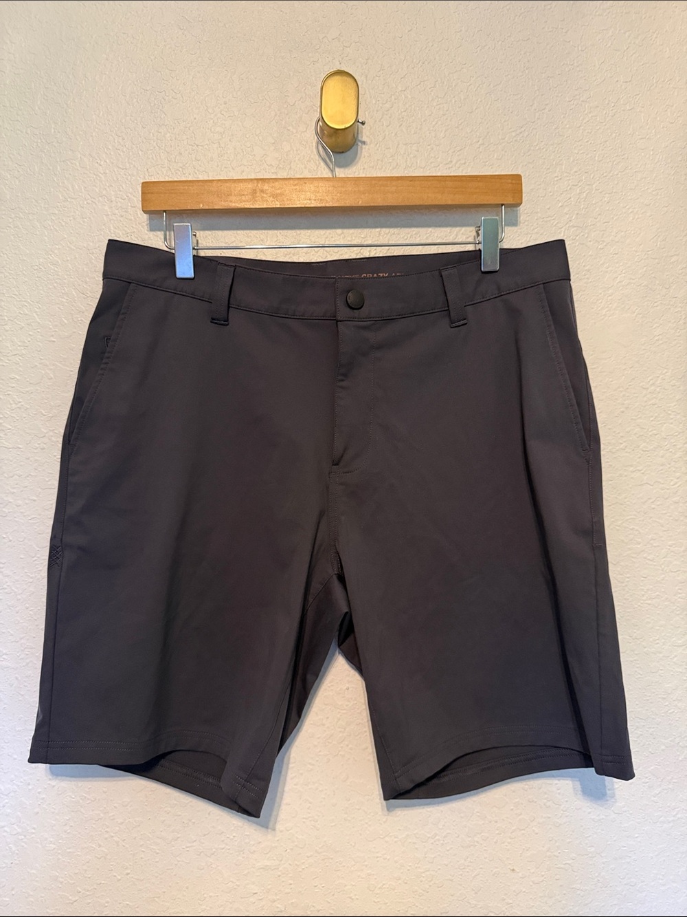 Rhone Commuter Shorts Men’s Slate Blue Gray Stretch Size 34 Performance